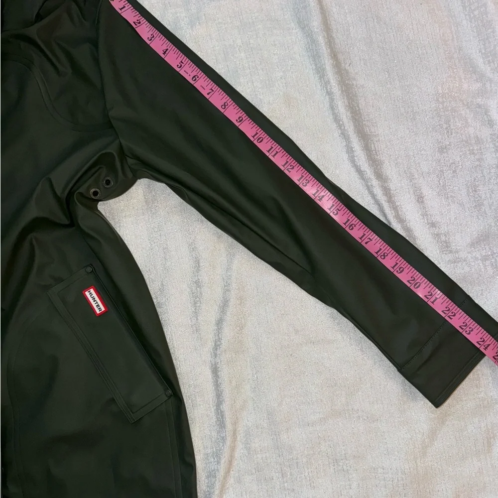 Hunter Women's Acacia Rain Coat, size small, NWT - Picture 13 of 13